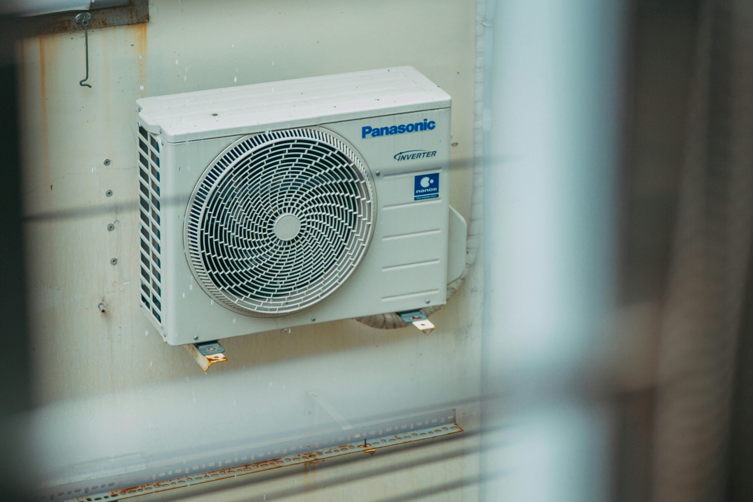 Professional checking thermostat